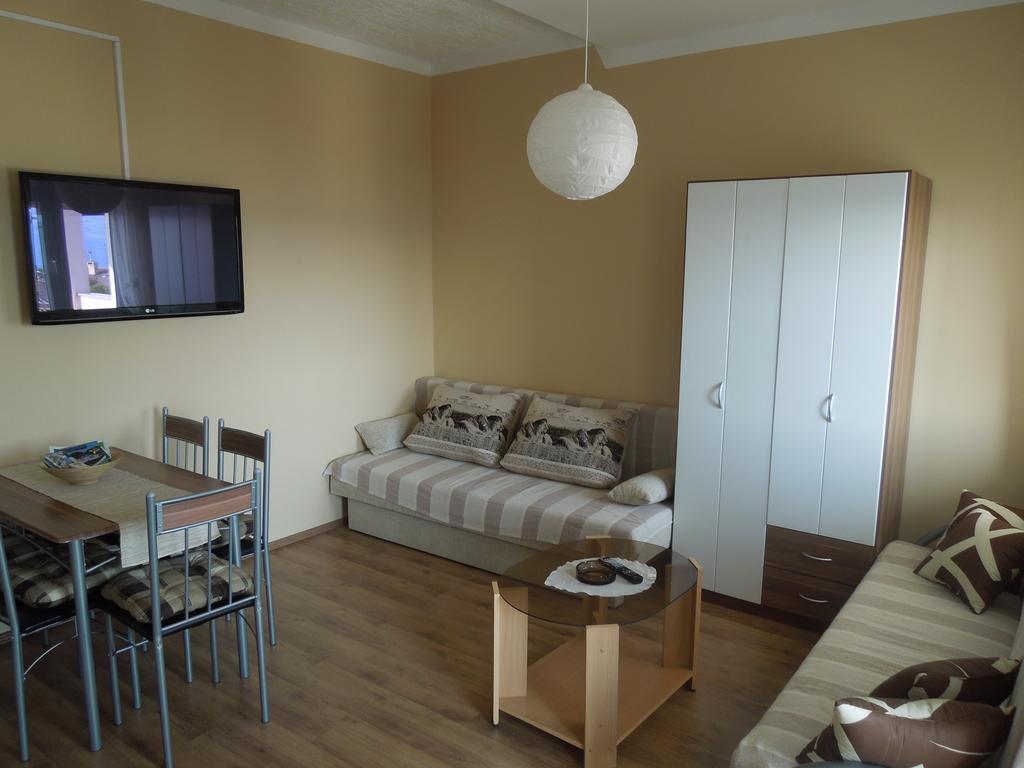 Apartments Meleh Crikvenica Chambre photo