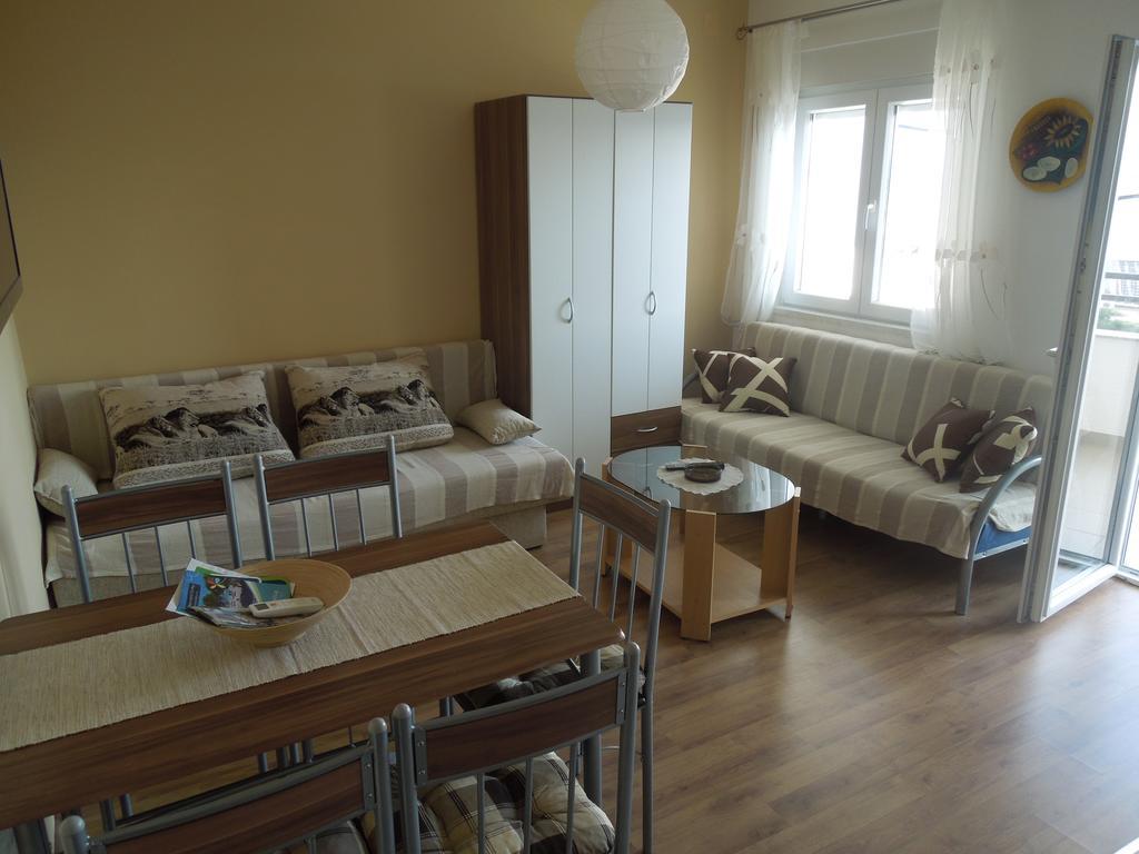 Apartments Meleh Crikvenica Chambre photo