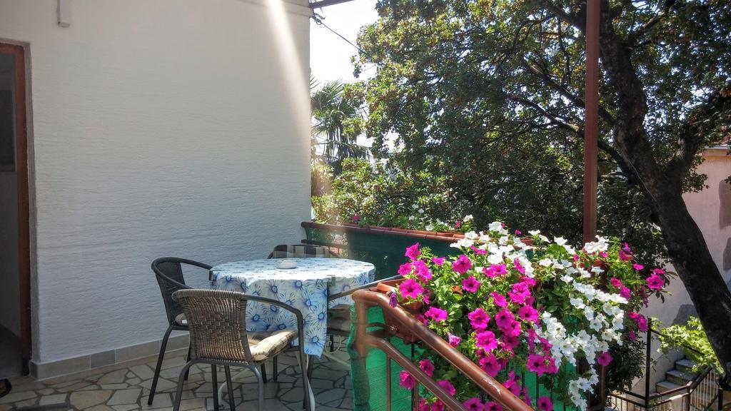 Apartments Meleh Crikvenica Extérieur photo